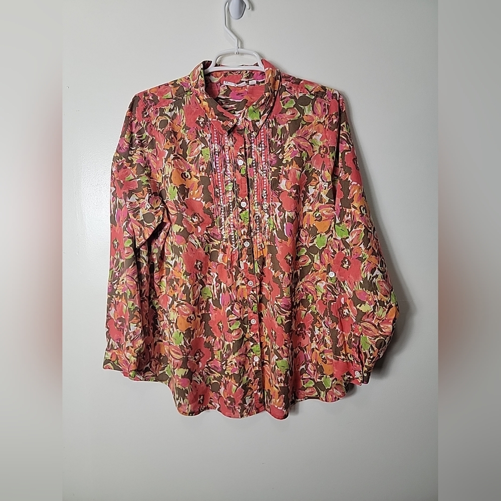 Uncommon Threads Women's Pink Orange Brown Floral W/ Pleated Button Up Top, Lp